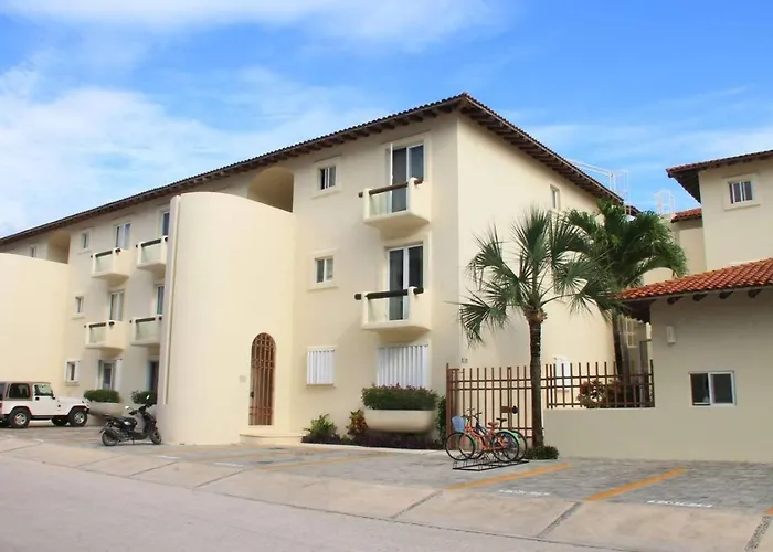 Apartment Ground Floor Condo, Steps From Coco And 5th Av Playa del Carmen